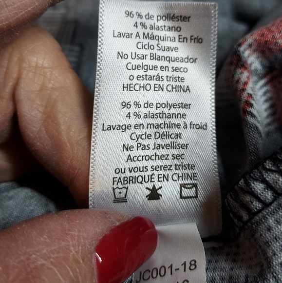 Lularoe XL Randy raglan sleeve baseball Top (18-20) - Picture 4 of 14